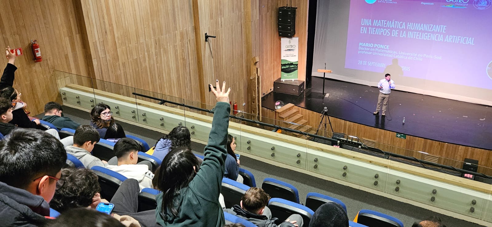 MÁS DE DOS MIL PERSONAS DISFRUTARON DEL CONGRESO DEL FUTURO EN CASTRO