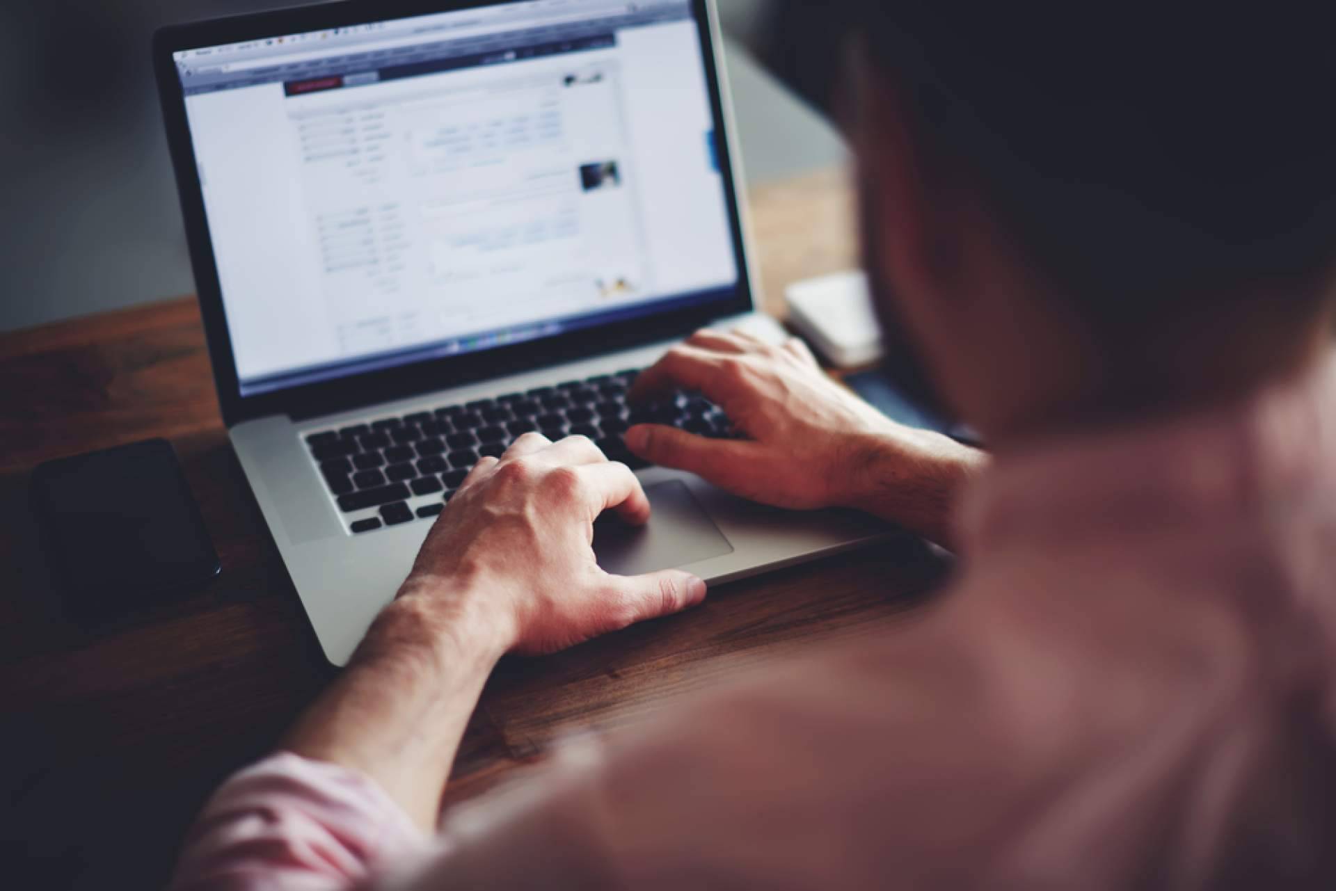 Los numerosos beneficios del software de gestión documental para empresas de la consultora Klaudxys, DocuKlaud