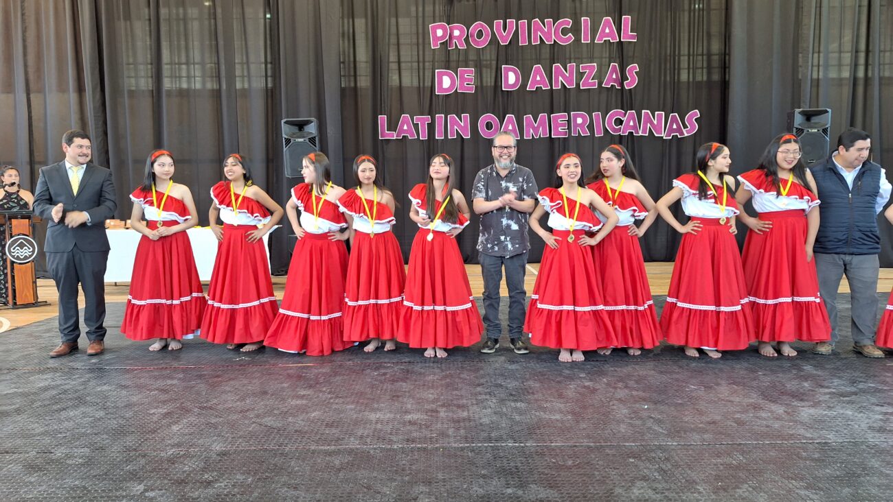EXITOSO ENCUENTRO PROVINCIAL DE DANZAS LATINOAMERICANAS SE REALIZÓ EN PUCÓN – Website de la Municipalidad de Pucón