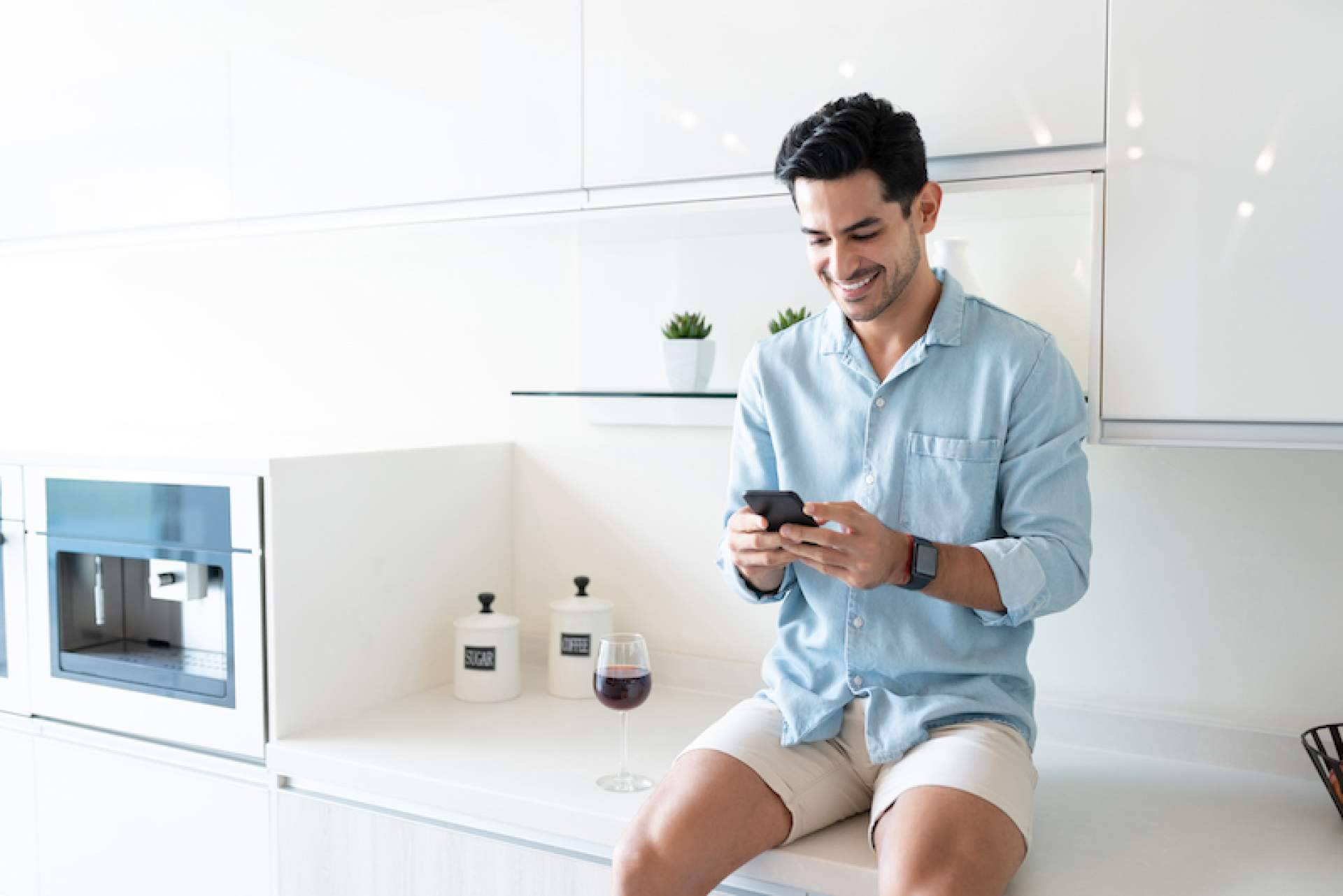 Chat Terra ofrece Chat Colombia, uno de los chats de habla hispana para establecer conversaciones con otros usuarios