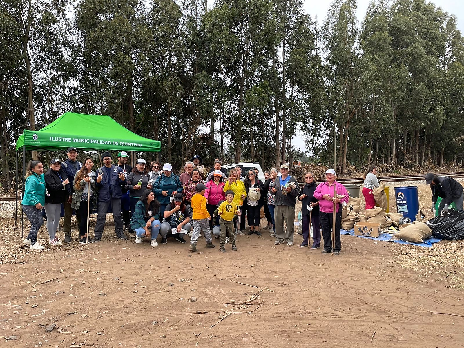 Operativo de limpieza extrae cerca de 200 kilos de basura del Humedal Los Juanes