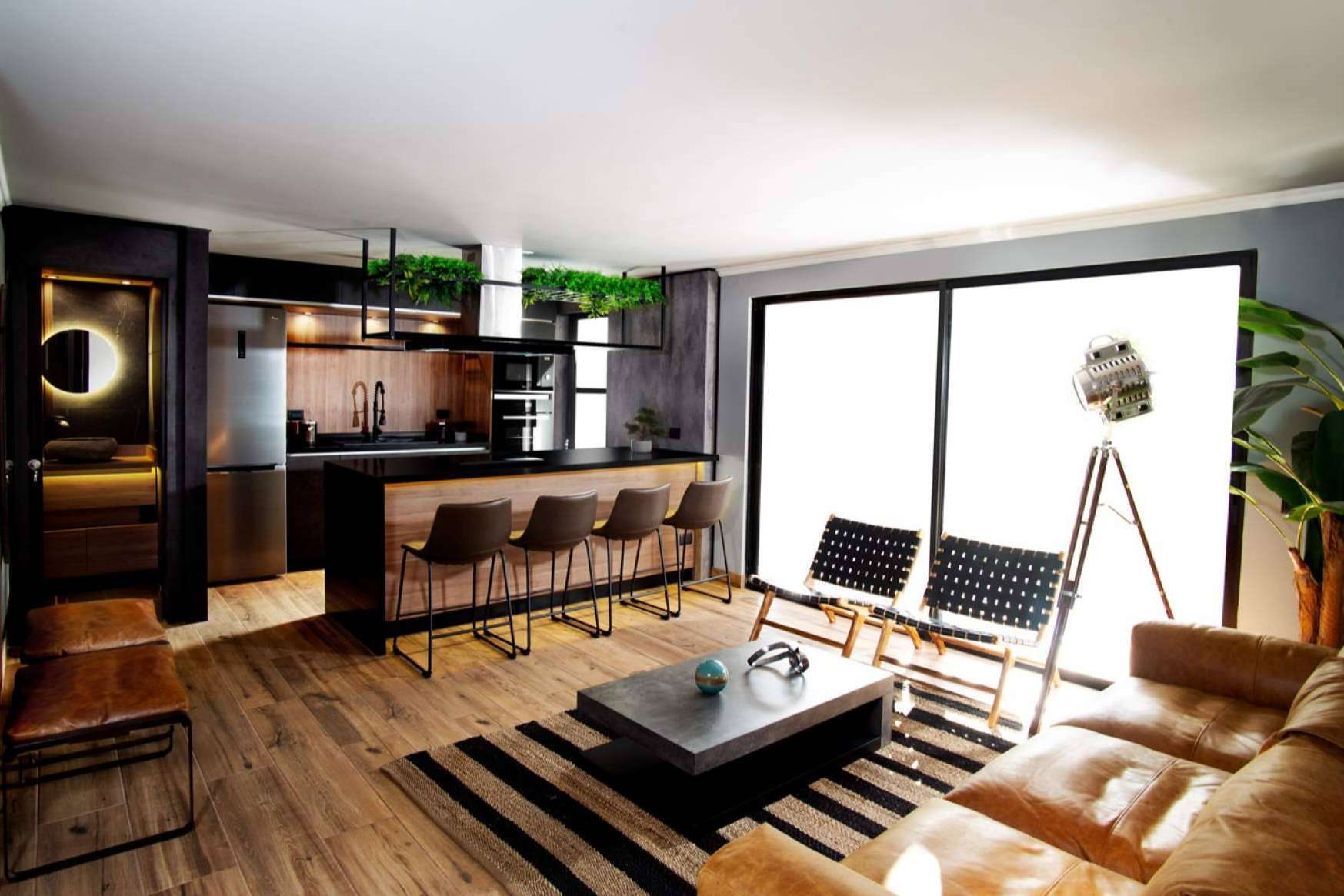 Webdecor brilla con sus proyectos personalizados de muebles y decoración de interiores