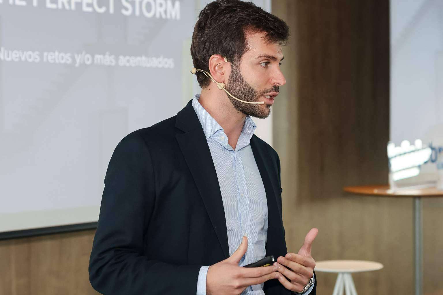 Los desafíos que enfrentan los departamentos de recursos humanos, por Javier Cañizares, CEO de Hirint
