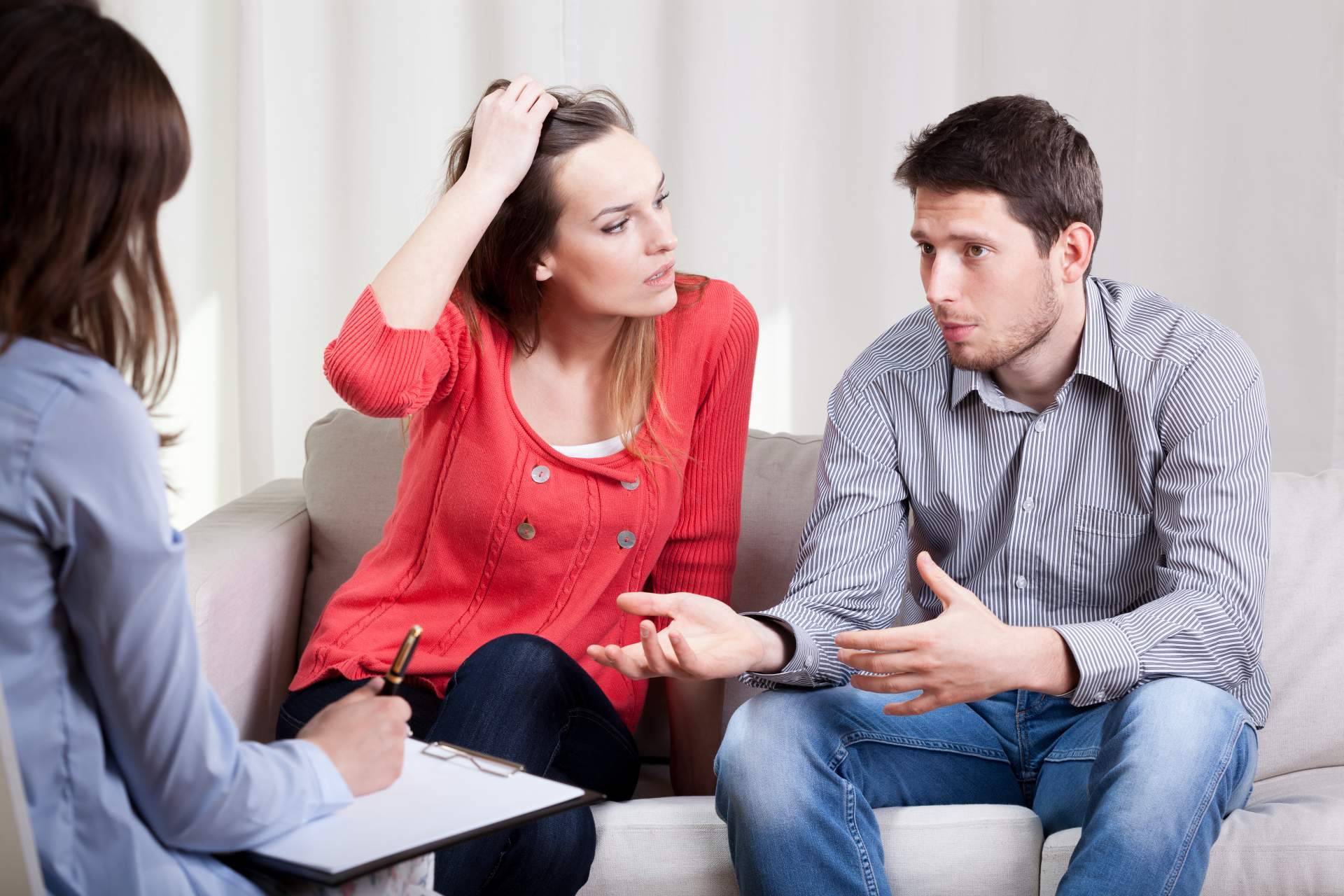 La sensación de no ser prioridad en la pareja